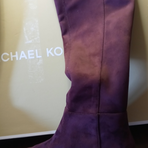Micheal Kors - womens boots - Picture 2 of 4